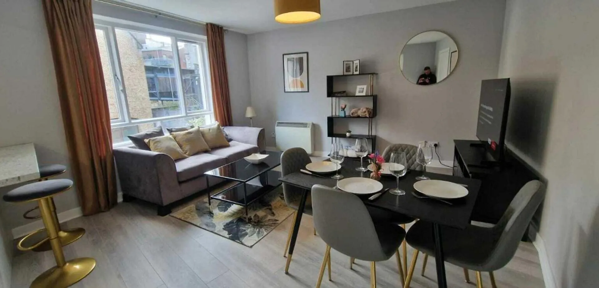 Modern Trendy & Spacious 2Bd In Temple Bar 都柏林 0*,  爱尔兰